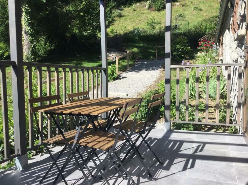 Au Chalet Des Quatre Saisons อักซ์-เลส์-แตร์มส์ ภายนอก รูปภาพ