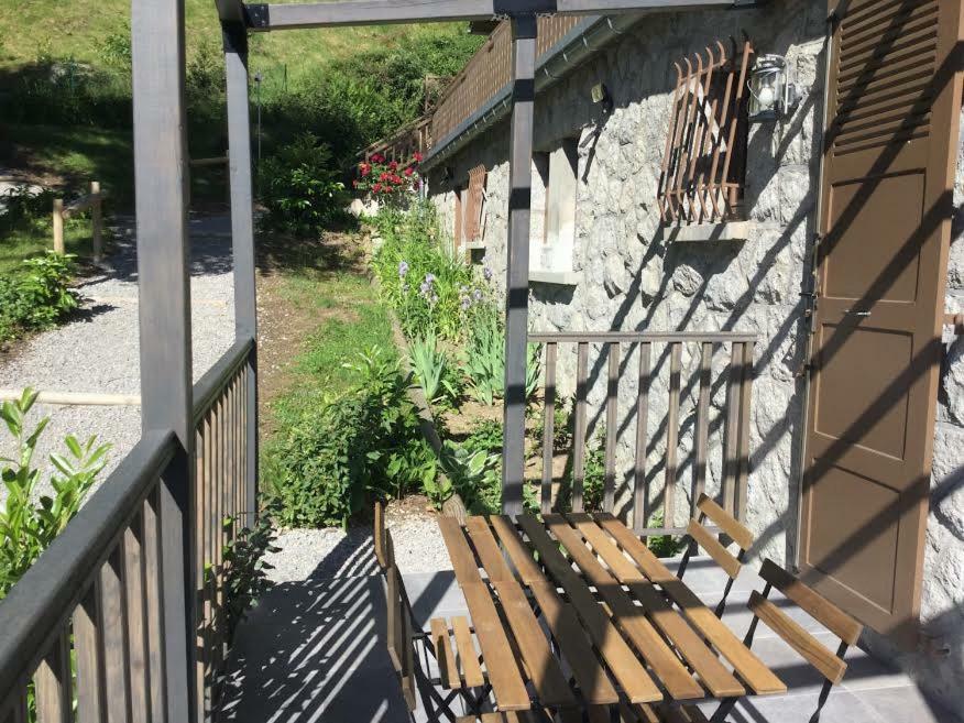 Au Chalet Des Quatre Saisons อักซ์-เลส์-แตร์มส์ ภายนอก รูปภาพ