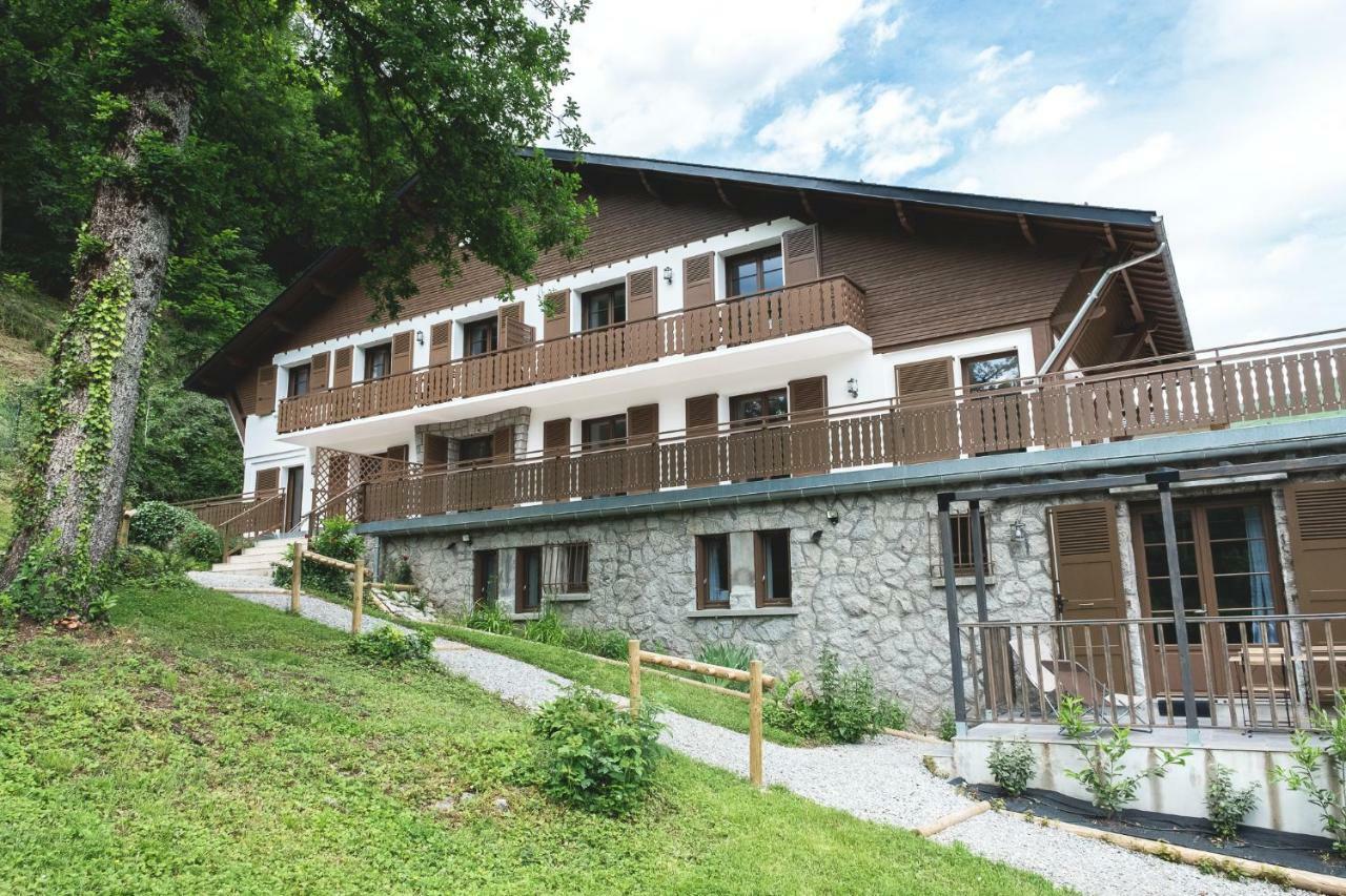 Au Chalet Des Quatre Saisons อักซ์-เลส์-แตร์มส์ ภายนอก รูปภาพ