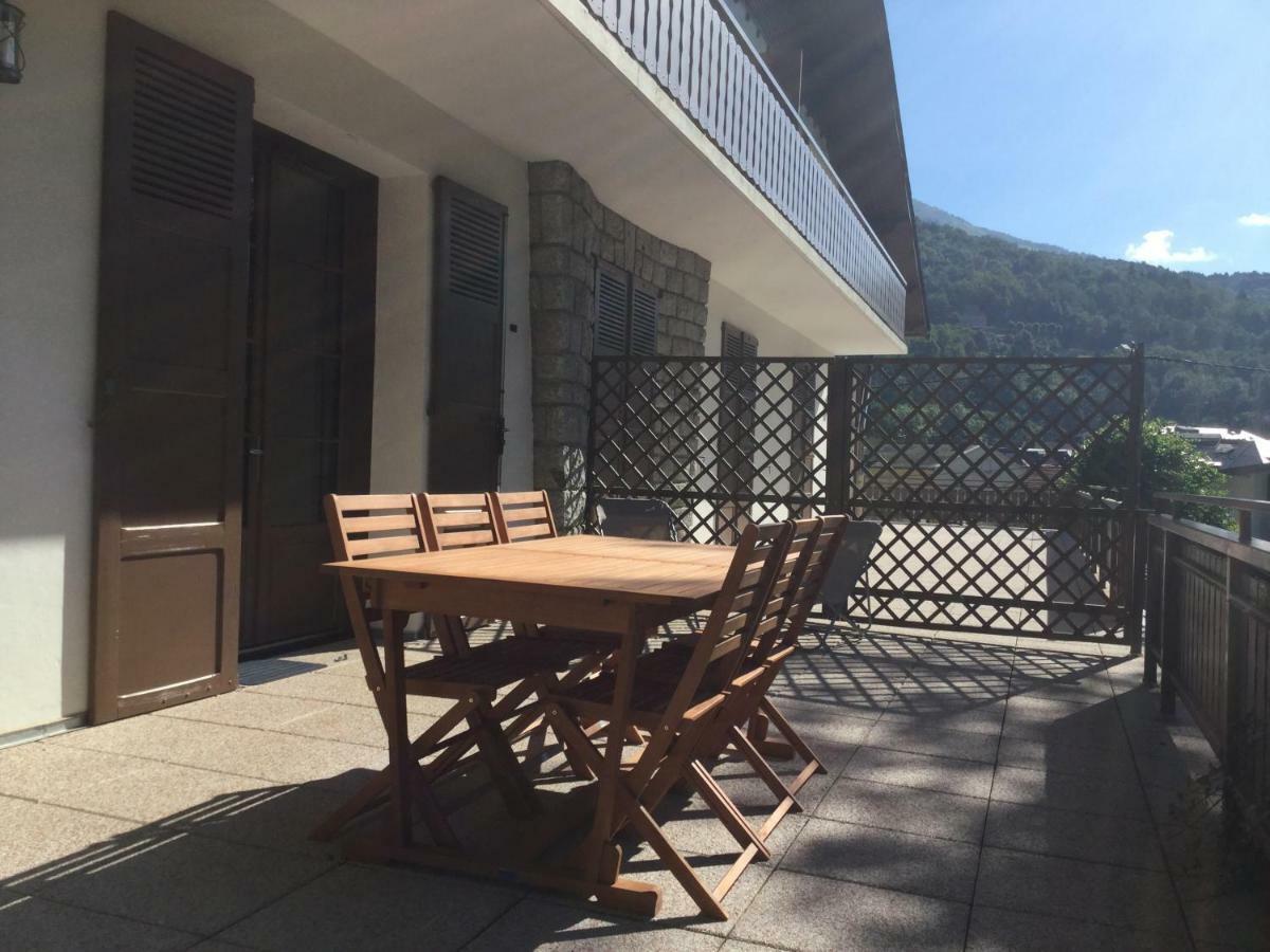 Au Chalet Des Quatre Saisons อักซ์-เลส์-แตร์มส์ ภายนอก รูปภาพ