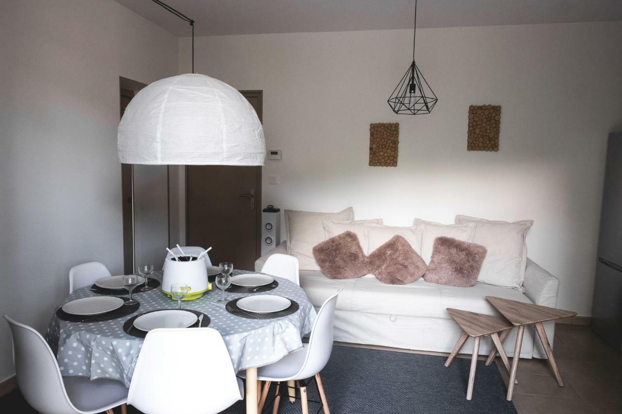 Au Chalet Des Quatre Saisons อักซ์-เลส์-แตร์มส์ ภายนอก รูปภาพ