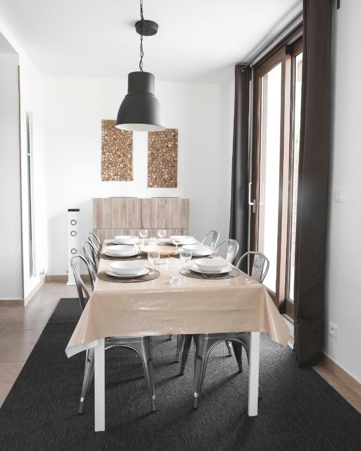 Au Chalet Des Quatre Saisons อักซ์-เลส์-แตร์มส์ ภายนอก รูปภาพ