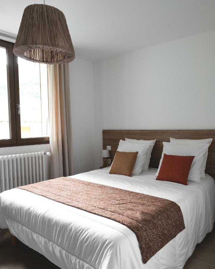 Au Chalet Des Quatre Saisons อักซ์-เลส์-แตร์มส์ ภายนอก รูปภาพ