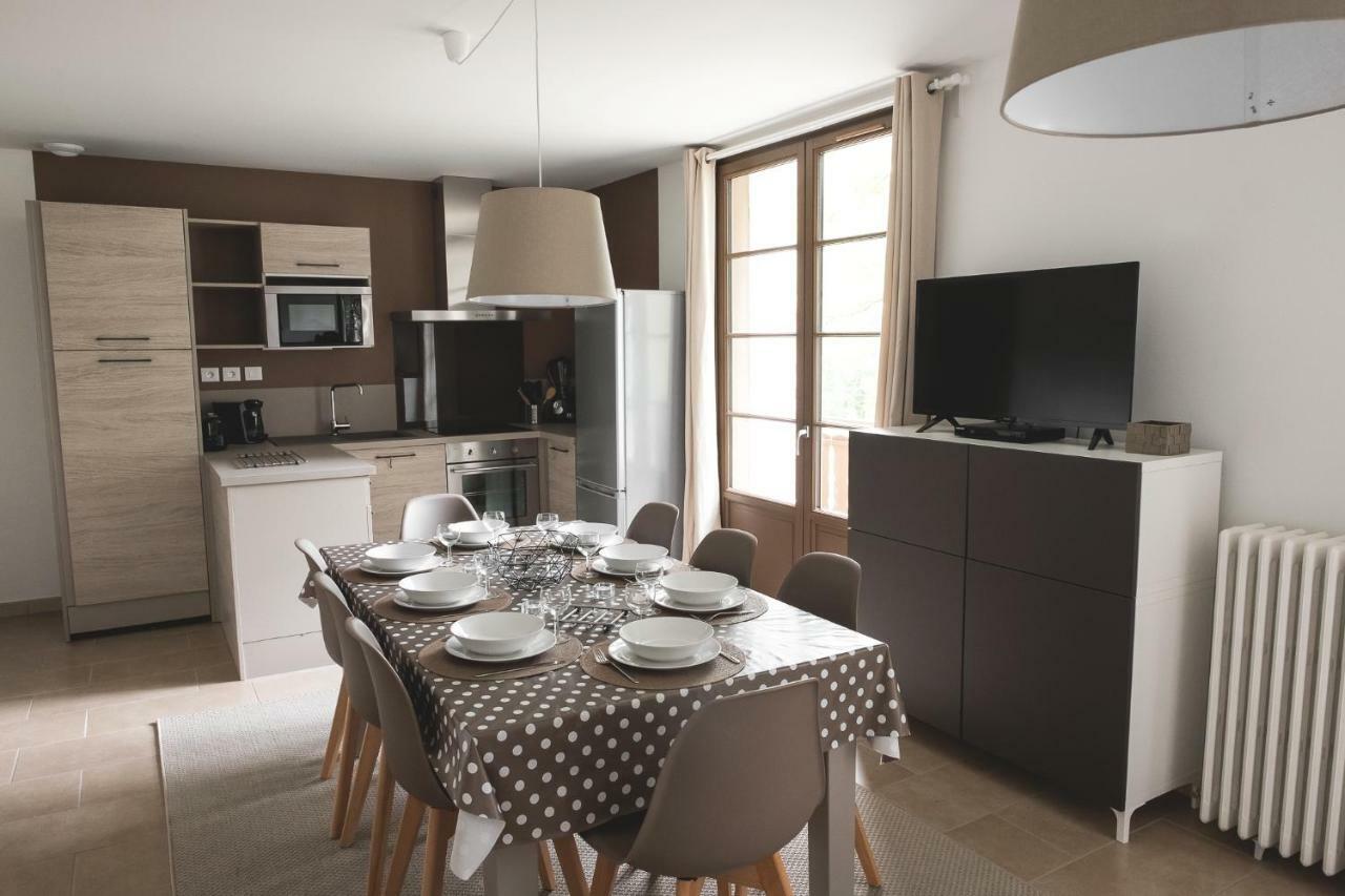 Au Chalet Des Quatre Saisons อักซ์-เลส์-แตร์มส์ ภายนอก รูปภาพ