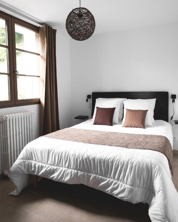 Au Chalet Des Quatre Saisons อักซ์-เลส์-แตร์มส์ ภายนอก รูปภาพ